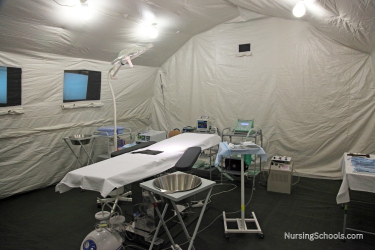 Military Nurses in combat or disaster zones work in mobile field hospitals, offering critical care to soldiers and civilians.