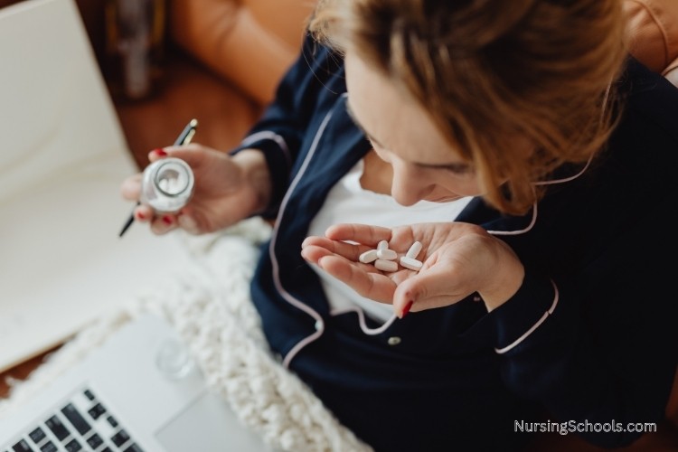 Toxicology Nurse understands the effects of drugs on the body.