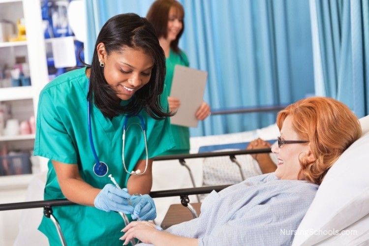 Travel Nurse helps meet staffing needs with minimal orientation.